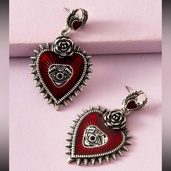 Goth Steampunk EvilEye Enchantress Queen of Hearts Statement EarJacket E… - Picture 4 of 10